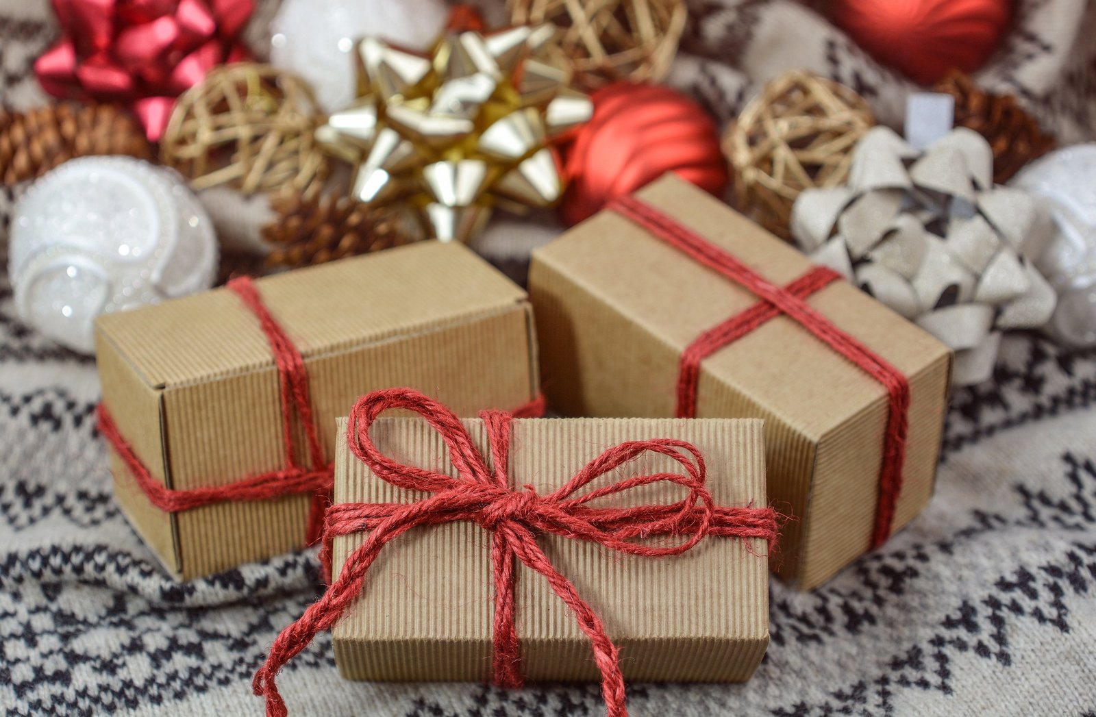 Celebrate Your Pet Friends with Unique Cat Gift Boxes and Dog Gift Boxes in Australia