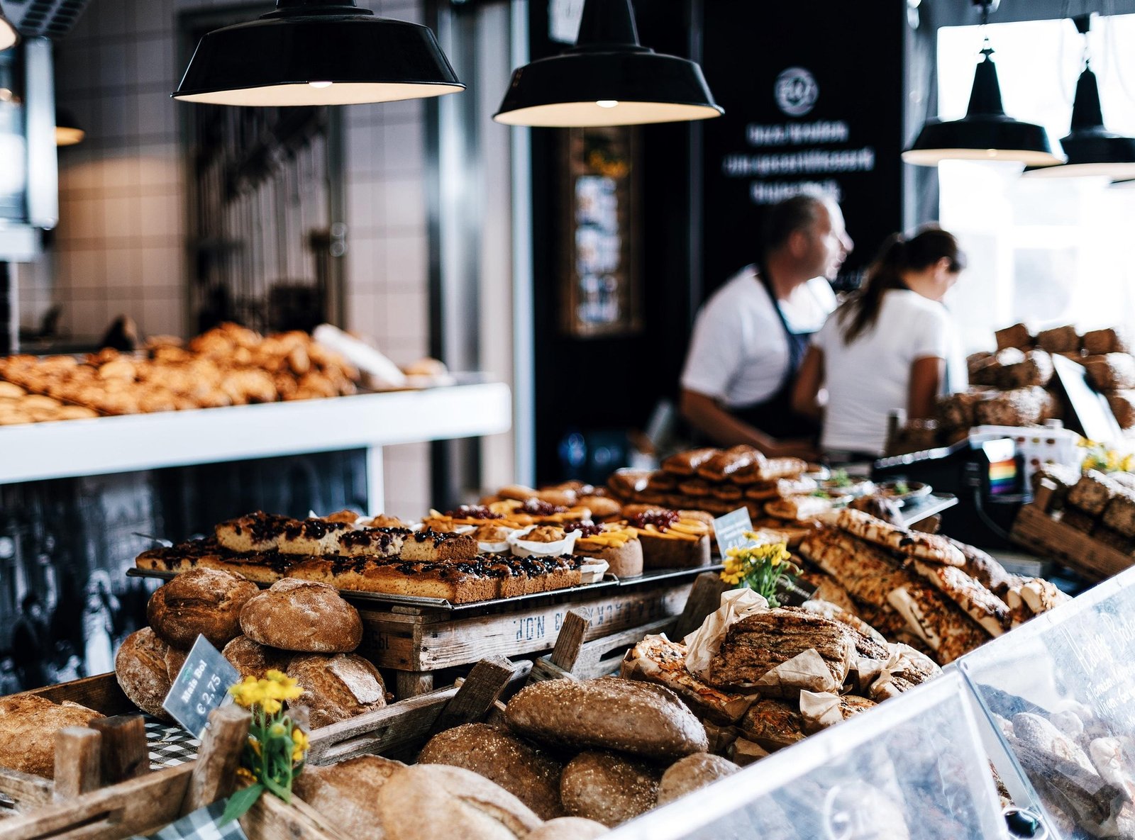 Healthy, Delicious, and Customizable: What to Expect from a Bakery for Pet